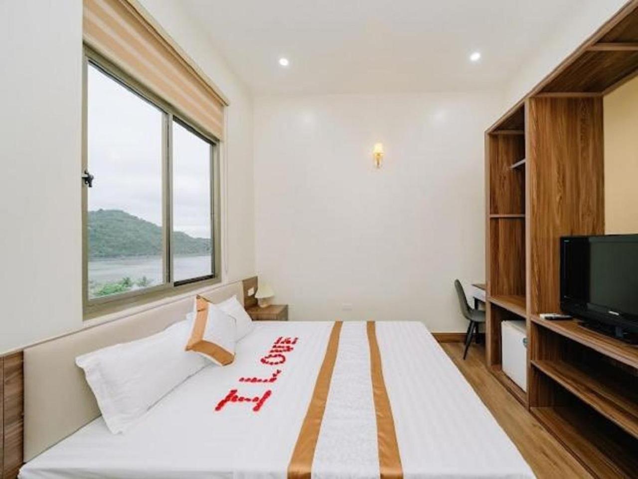 Brother Friendly - Gia Cat Long Hotel Dong Khe Sau Extérieur photo